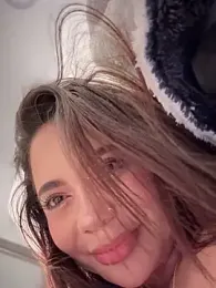 Aryrosee — Stripchat recorded stream image, 15.11.2025 15:50