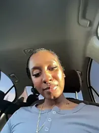 Your_Paris — Stripchat recorded stream image, 15.11.2025 14:10