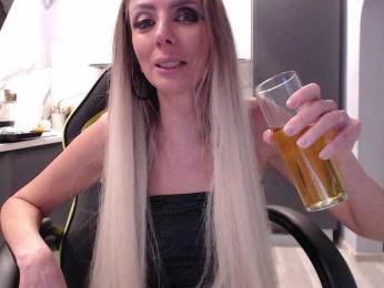 blondalina — Bongacams recorded stream screenshot (15 Nov 2025)