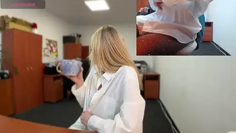 legsLONG — Stripchat recorded stream image, 24.02.2025 05:00