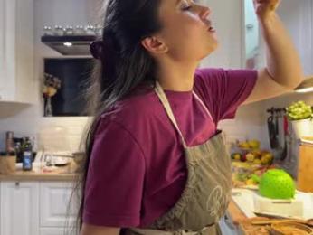 laurenbrite — Chaturbate recorded stream screenshot (16 Nov 2025)