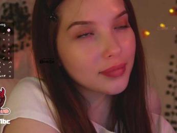 _Q_ — Bongacams recorded stream image, 16.11.2025 20:40