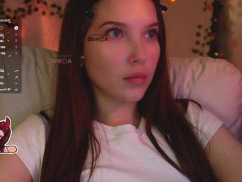 _Q_ — Bongacams recorded stream image, 16.11.2025 20:40