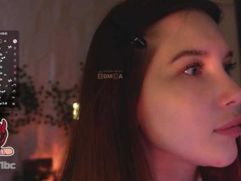 _Q_ — Bongacams recorded stream image, 16.11.2025 20:40
