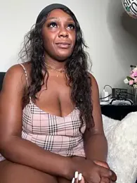 TilaTotti — Stripchat recorded stream image, 17.11.2025 21:20