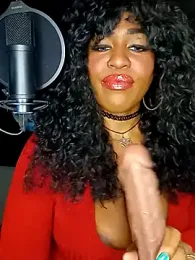 AmazonianMistress — Stripchat recorded stream image, 17.11.2025 20:20