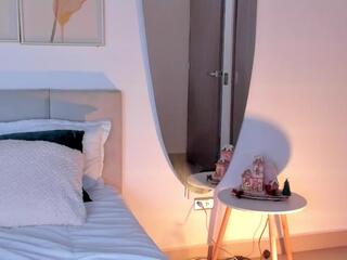 Evangelyne Excalibur — Flirt4free recorded stream image, 17.11.2025 23:50