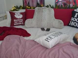 emmagray01 — Camsoda recorded stream screenshot (19 Nov 2025)