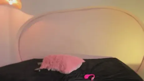 katiepeach_ — Stripchat recorded stream image, 19.11.2025 12:00