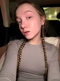 bambi_lu — Stripchat recorded stream image, 20.11.2025 17:00