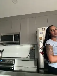 Your_Paris — Stripchat recorded stream image, 21.11.2025 16:40
