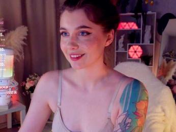 HoneyCherry — Bongacams recorded stream screenshot (21 Nov 2025)