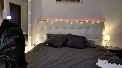 Eliza77 — Stripchat recorded stream screenshot (22 Nov 2025)