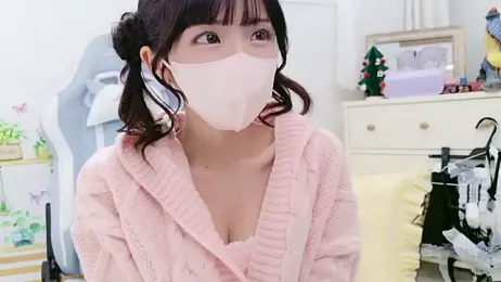 -minami- — Stripchat recorded stream image, 22.11.2025 03:10