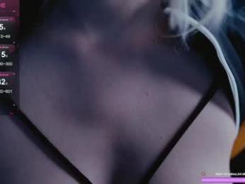 madnessalise — Chaturbate recorded stream screenshot (22 Nov 2025)