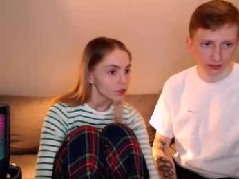 julsweet — Chaturbate recorded stream image, 22.11.2025 21:40