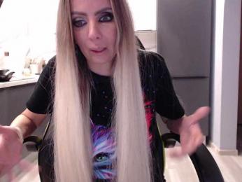 blondalina — Bongacams recorded stream screenshot (22 Nov 2025)