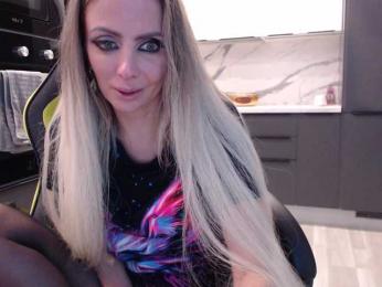 blondalina — Bongacams recorded stream screenshot (22 Nov 2025)
