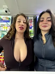 roouse — Stripchat recorded stream image, 23.11.2025 00:40