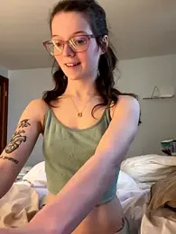 dreamteemergirl — Stripchat recorded stream image, 23.11.2025 19:10