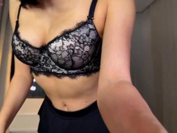 YESSASHA — Bongacams recorded stream screenshot (23 Nov 2025)