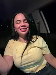 GeorginaJones — Stripchat recorded stream image, 23.11.2025 23:30