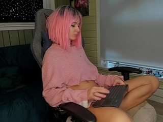 agatabryantt — Camsoda recorded stream image, 24.11.2025 10:00