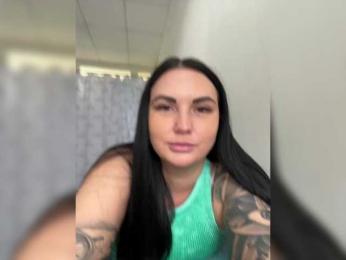 KROSHKA_N — Bongacams recorded stream screenshot (25 Nov 2025)