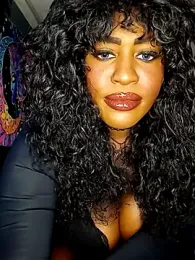 AmazonianMistress — Stripchat recorded stream image, 25.11.2025 20:00