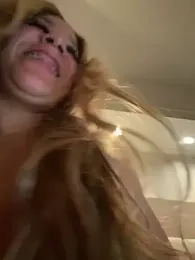 Bigbuttbrooklynn — Stripchat recorded stream image, 27.11.2025 08:40