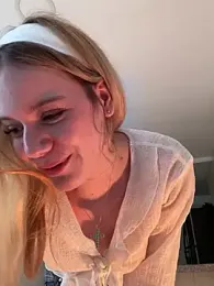 NicoleCut — Stripchat recorded stream image, 25.02.2025 10:50