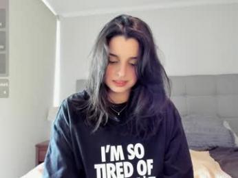 yourfreakygirl — Chaturbate recorded stream screenshot (27 Nov 2025)