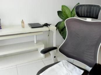 emillybrowm — Chaturbate recorded stream screenshot (28 Nov 2025)