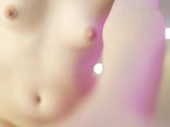 queenelia — Chaturbate recorded stream image, 28.11.2025 14:00