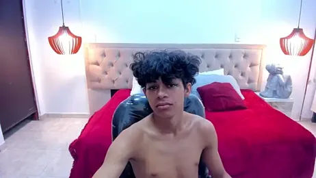 leslieanddrako — Stripchat recorded stream image, 28.11.2025 22:50