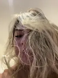 alicee16 — Stripchat recorded stream image, 29.11.2025 01:00