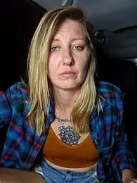 SheIsSomething — Stripchat recorded stream image, 29.11.2025 00:40