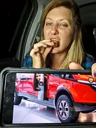 SheIsSomething — Stripchat recorded stream image, 29.11.2025 00:40