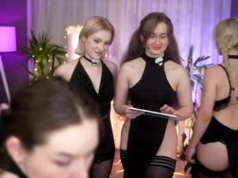 sunnyfia — Chaturbate recorded stream screenshot (29 Nov 2025)