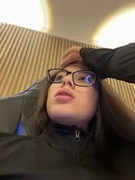 Sarasanders_4 — Stripchat recorded stream image, 29.11.2025 04:20
