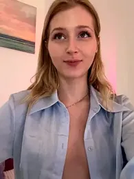 LunaRase — Stripchat recorded stream screenshot (29 Nov 2025)