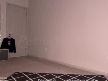 petitebrat — Chaturbate recorded stream screenshot (29 Nov 2025)