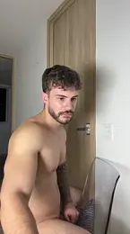 Valenthino_Salvatore — Stripchat recorded stream image, 30.11.2025 03:40