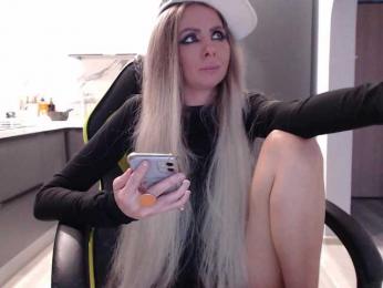 blondalina — Bongacams recorded stream screenshot (30 Nov 2025)