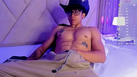 AkazaBoy_ — Stripchat recorded stream screenshot (30 Nov 2025)