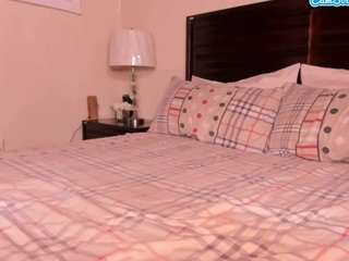 iluvsaffire-bleu — Camsoda recorded stream screenshot (01 Dec 2025)