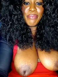 AmazonianMistress — Stripchat recorded stream image, 01.12.2025 14:30