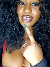 AmazonianMistress — Stripchat recorded stream image, 01.12.2025 14:30