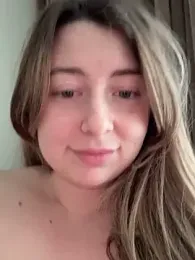 curvyflawless — Stripchat recorded stream screenshot (02 Dec 2025)