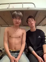 KK-cuteboy — Stripchat recorded stream image, 02.12.2025 10:10